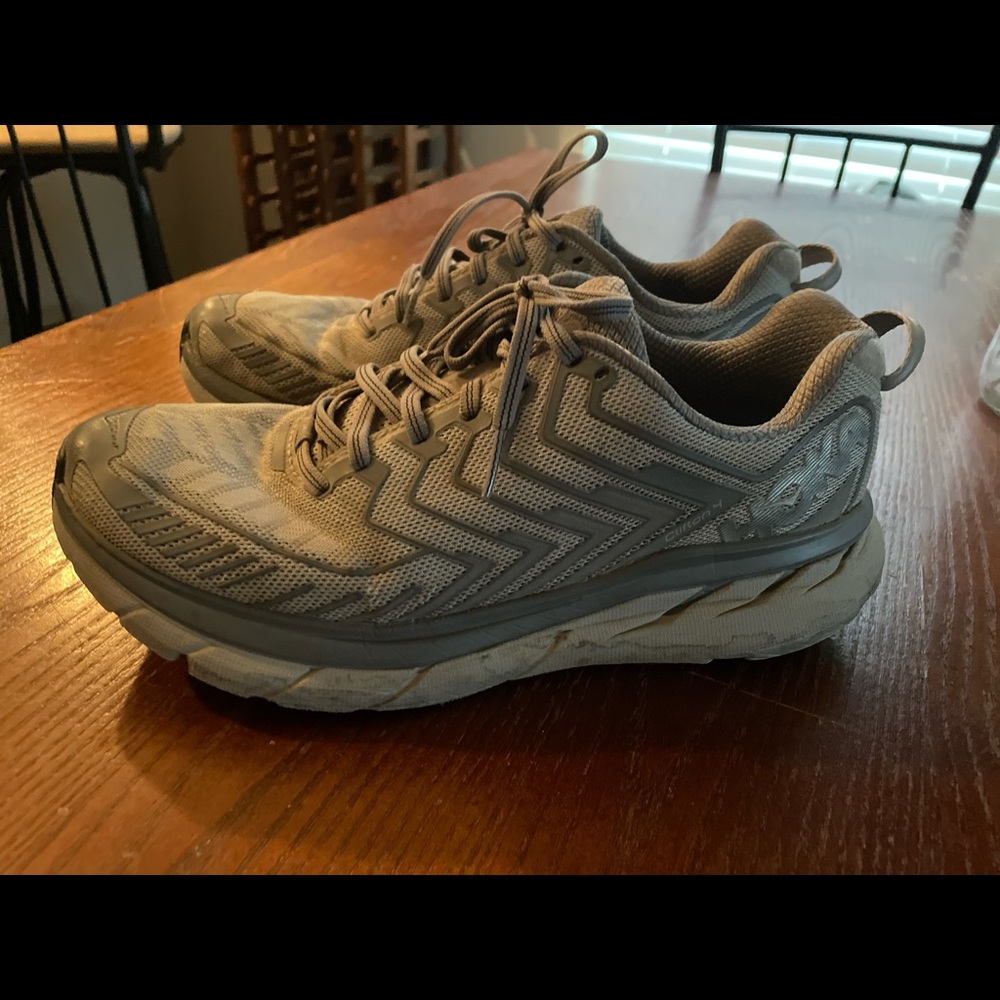 Hoka Clifton 4 Size 8.5